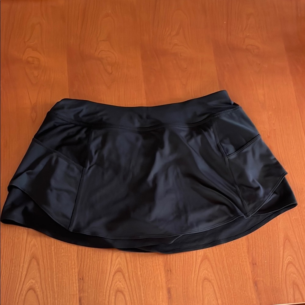 Athleta Black Women's Skirt